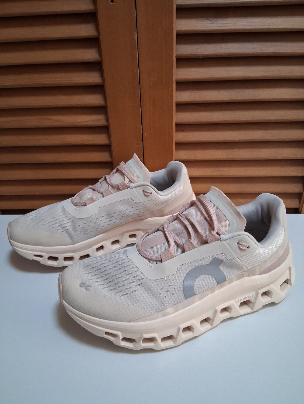On Cloudmonster Moon Fawn Women's Running Shoe * Size: 8 - Picture 2 of 8